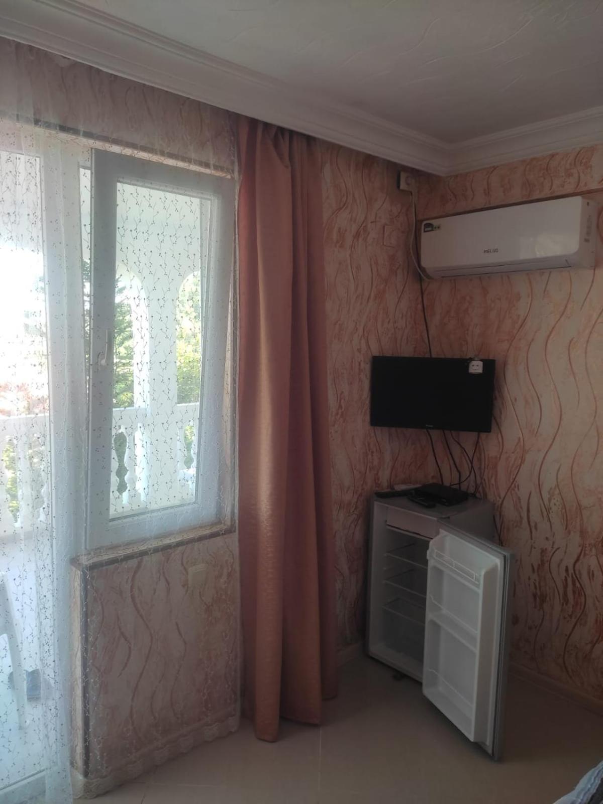 Geno Guest House Kvariati Kamer foto